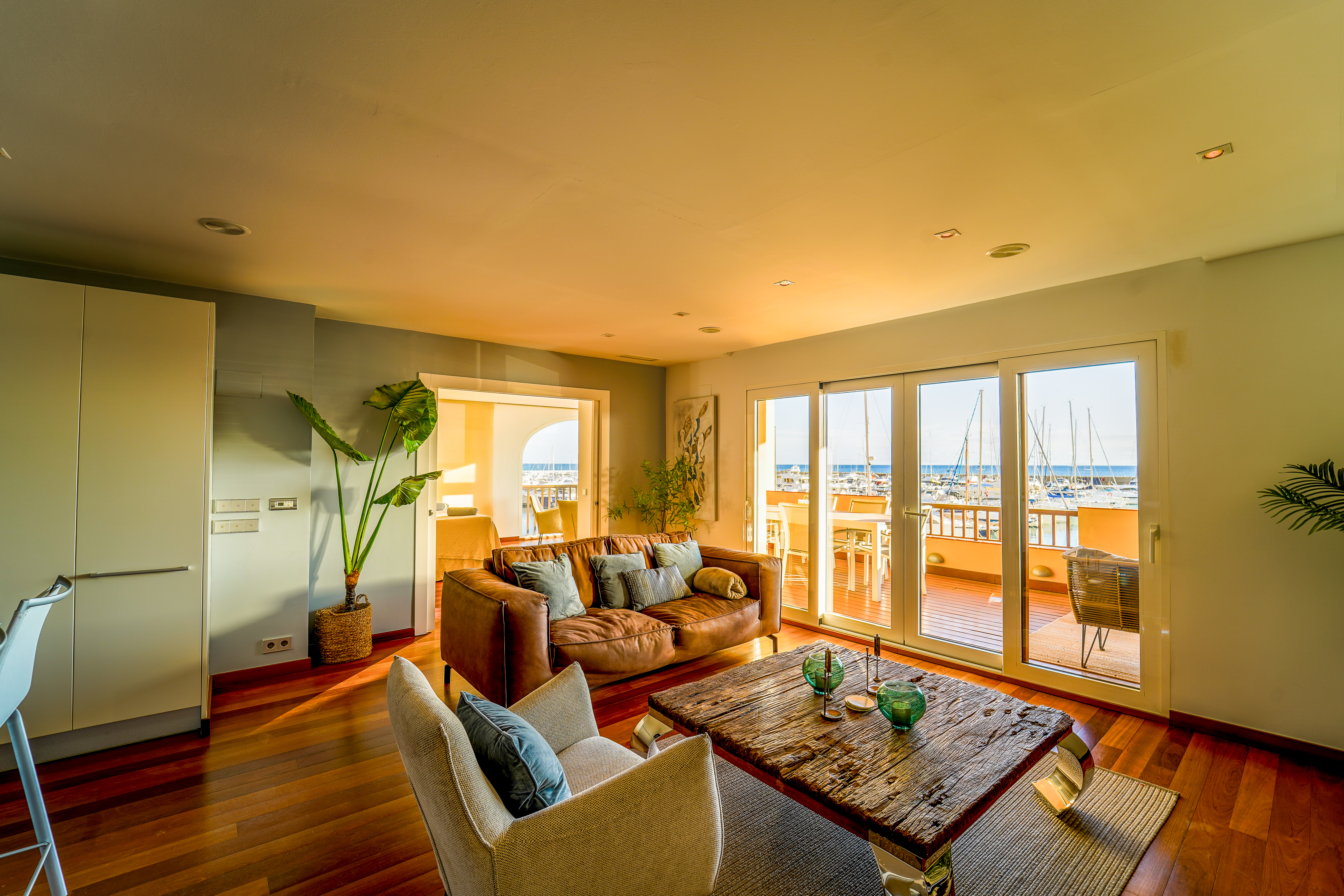 Exclusive Apartment in the Port