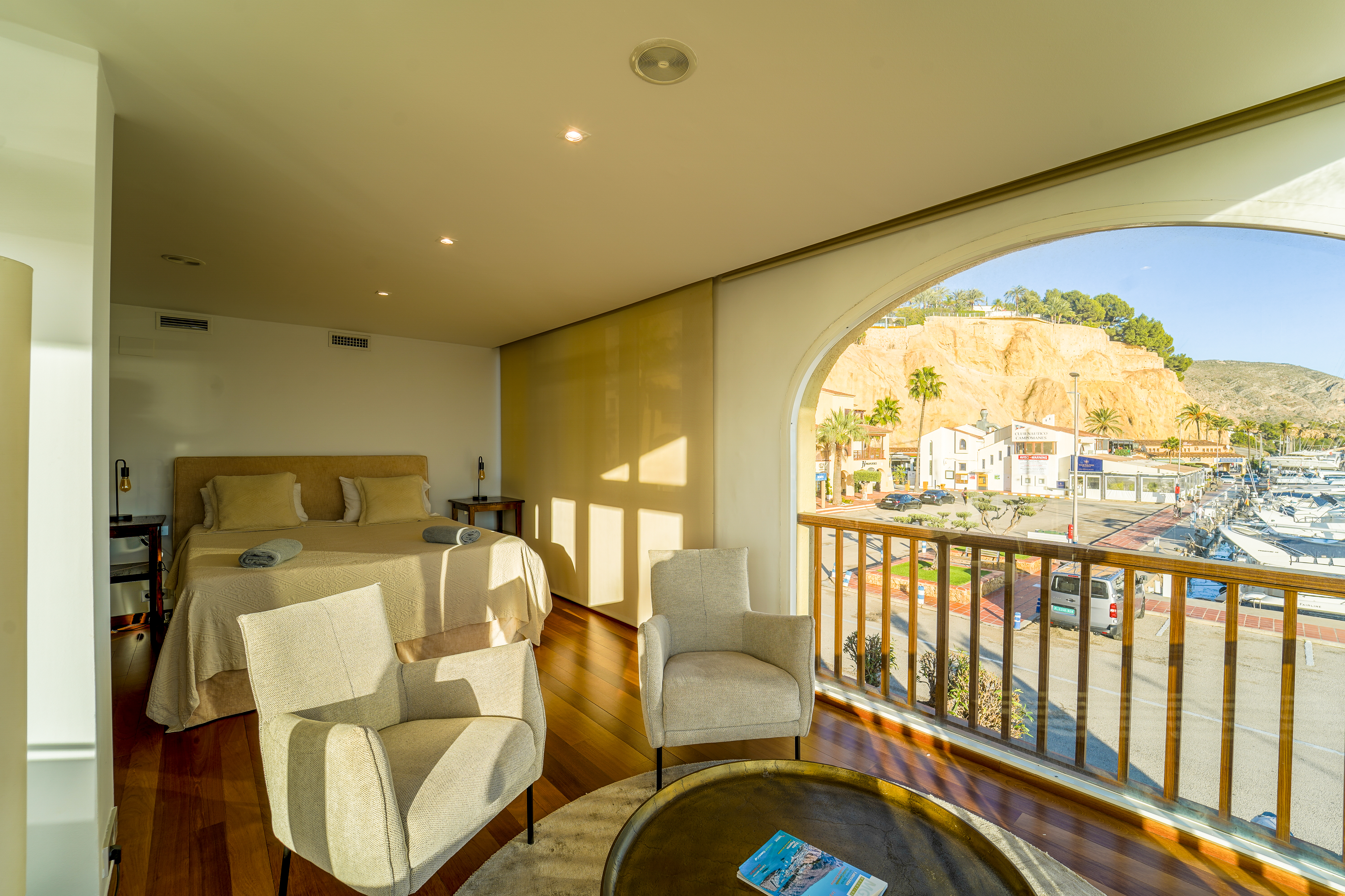 Exclusive Apartment in the Port