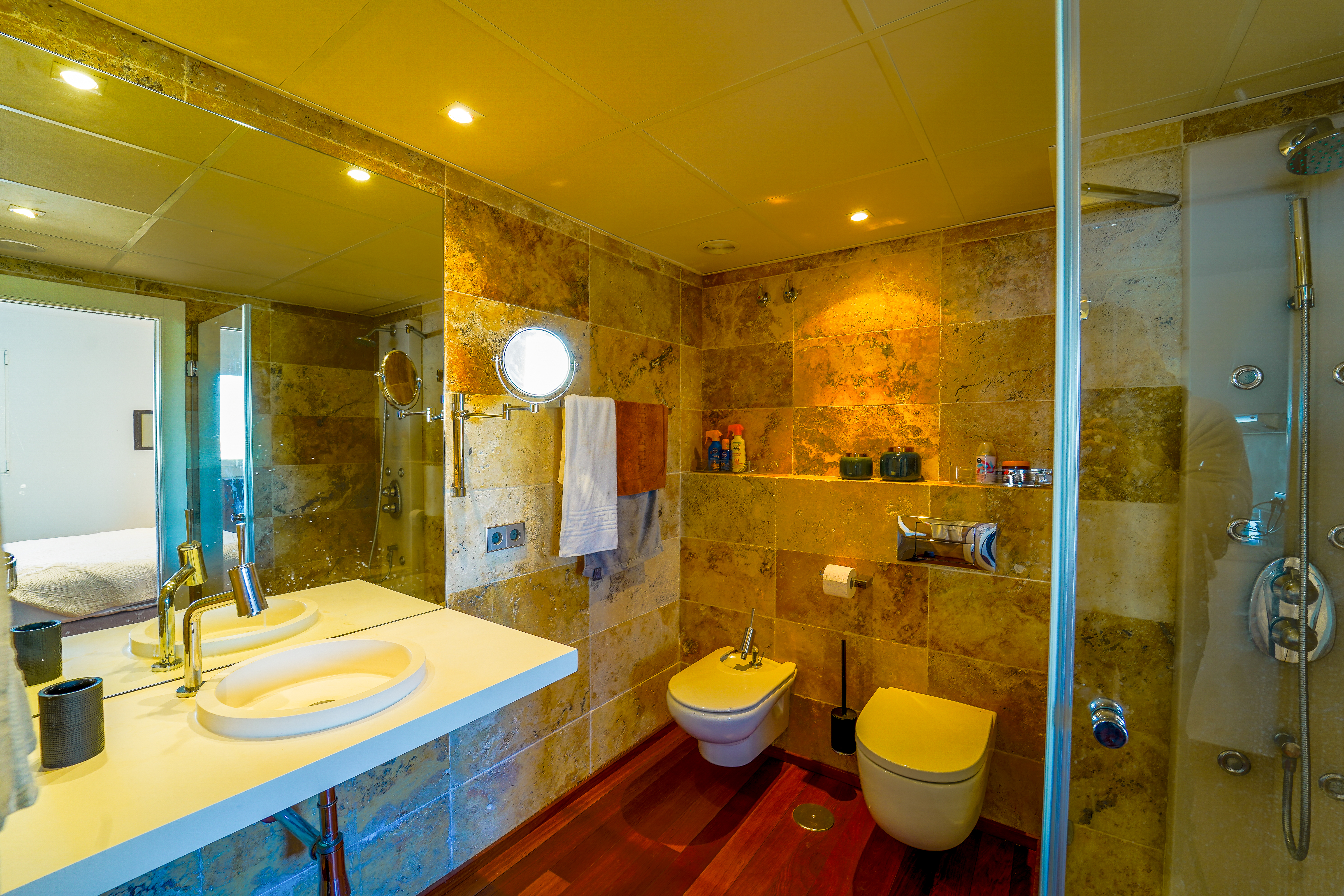 Exclusive Apartment in the Port