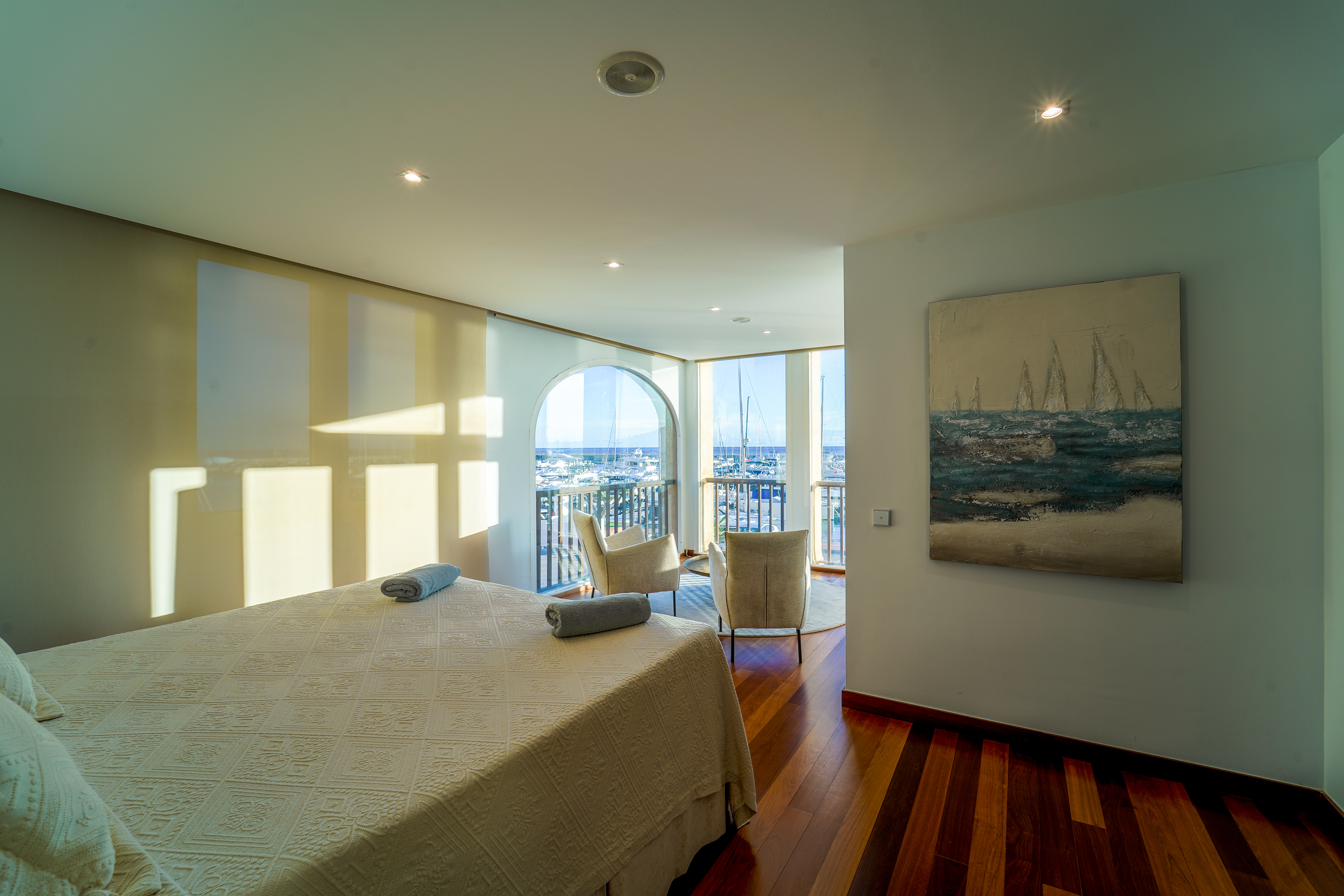 Exclusive Apartment in the Port