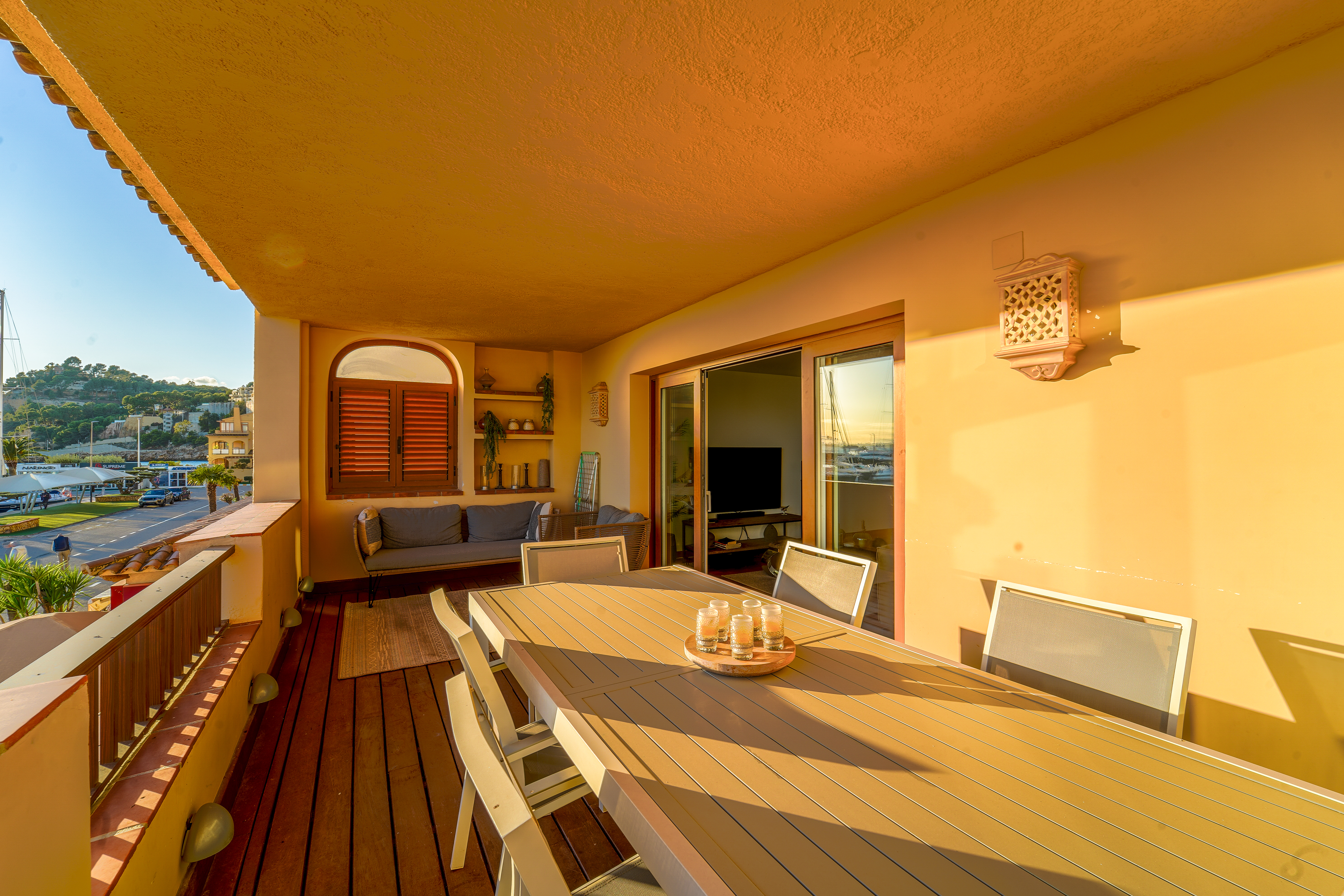 Exclusive Apartment in the Port