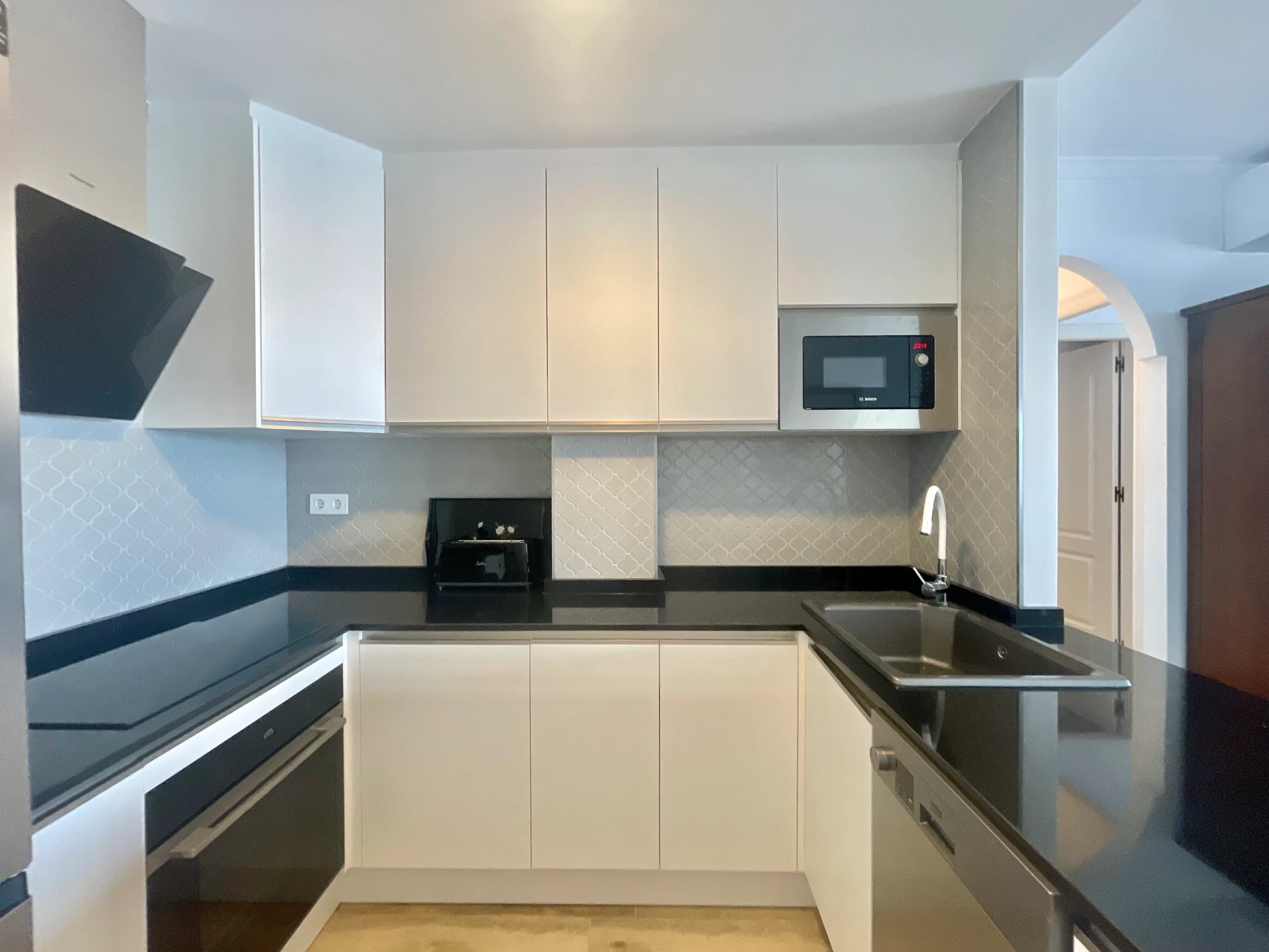 Mascarat First Line 2BR
