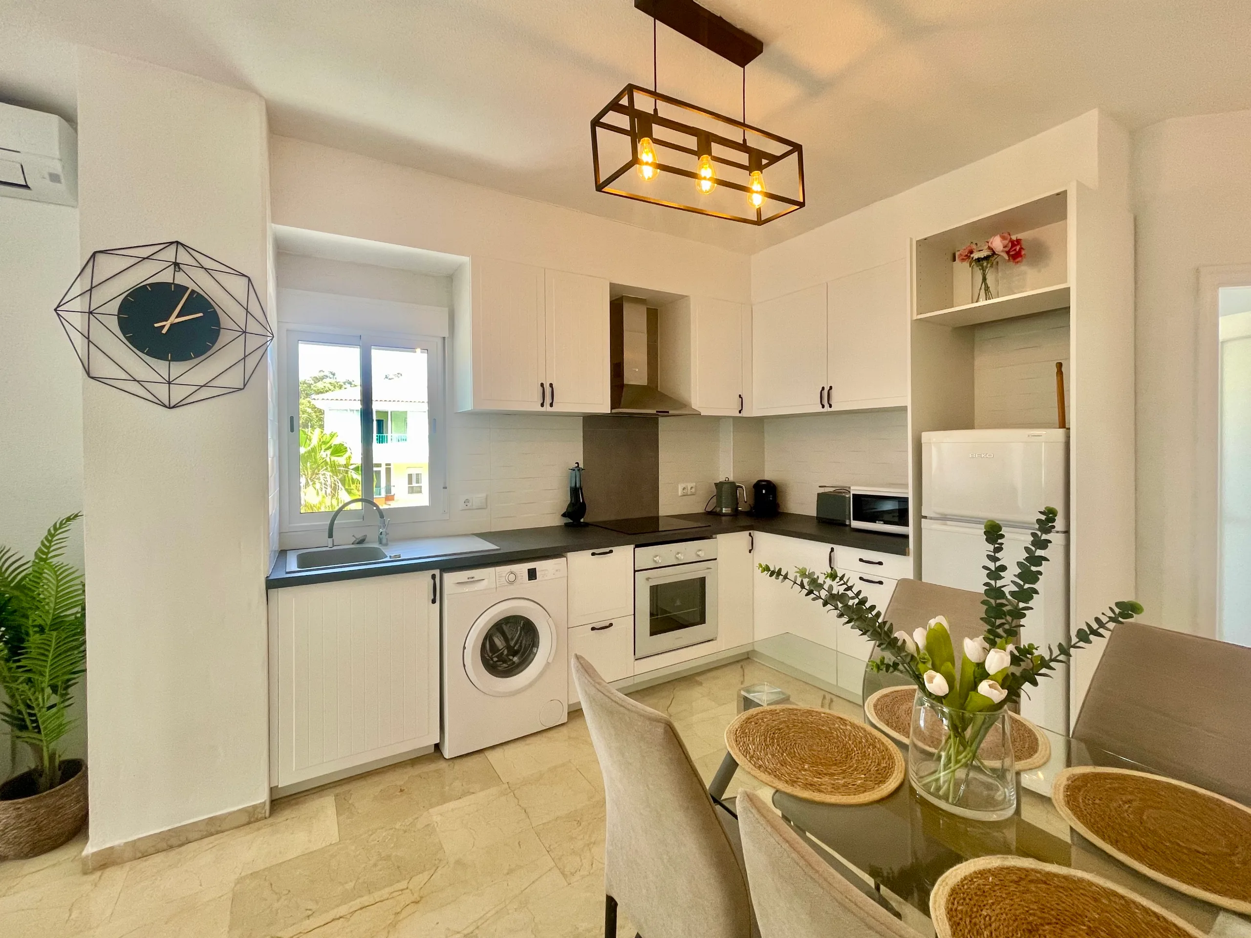 Sunny Albir Penthouse