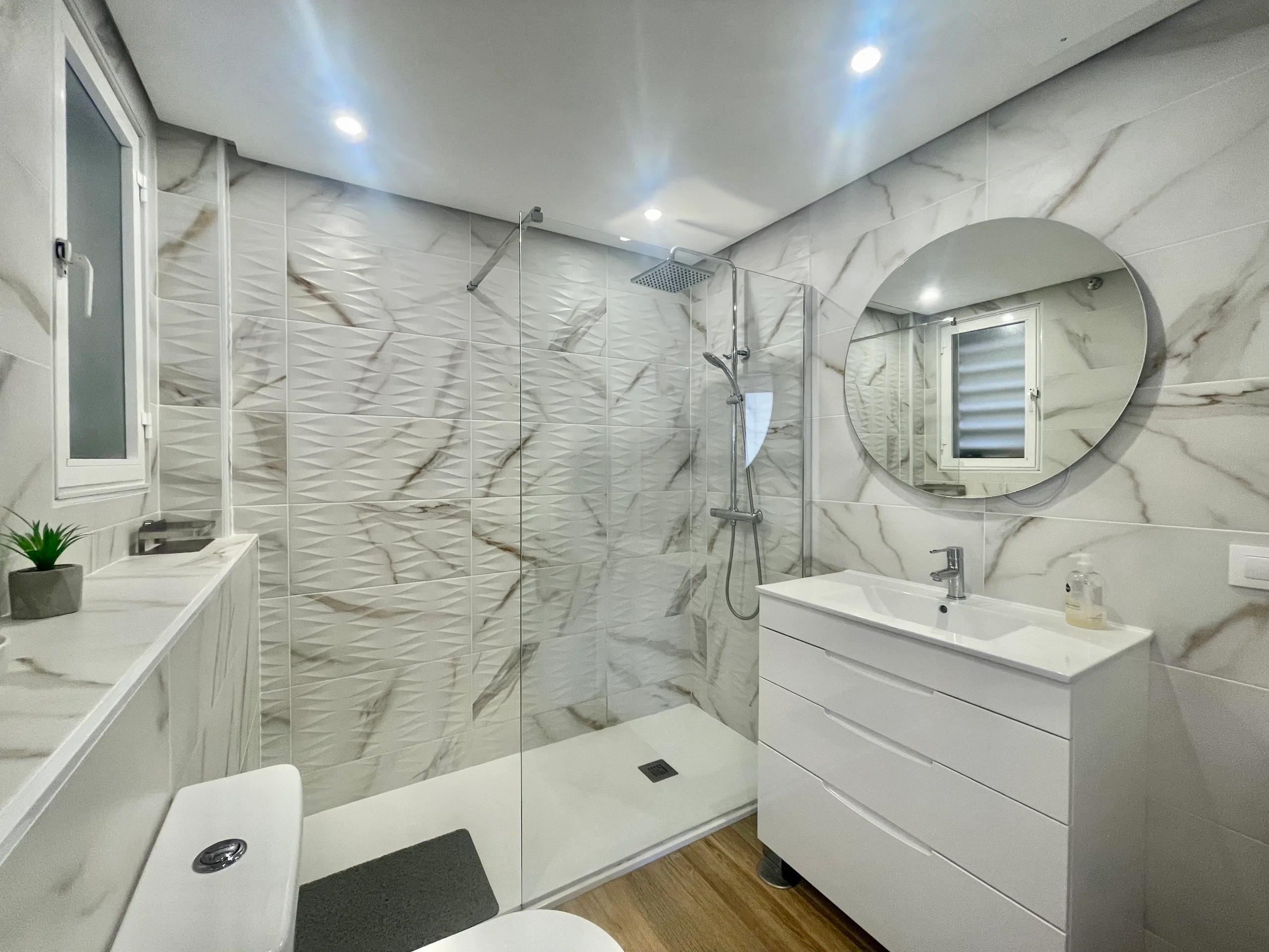 Sunny Albir Penthouse