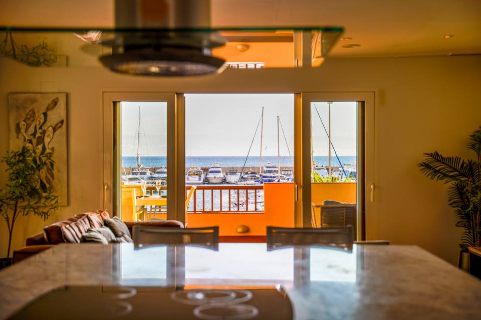 Exclusive Apartment in the Port